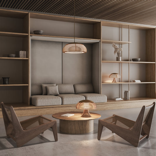 Suspension design Tec en bois de hêtre et acier – luminaire naturel et chaleureux diffusant une lumière douce, idéal pour salon, chambre ou salle à manger moderne.