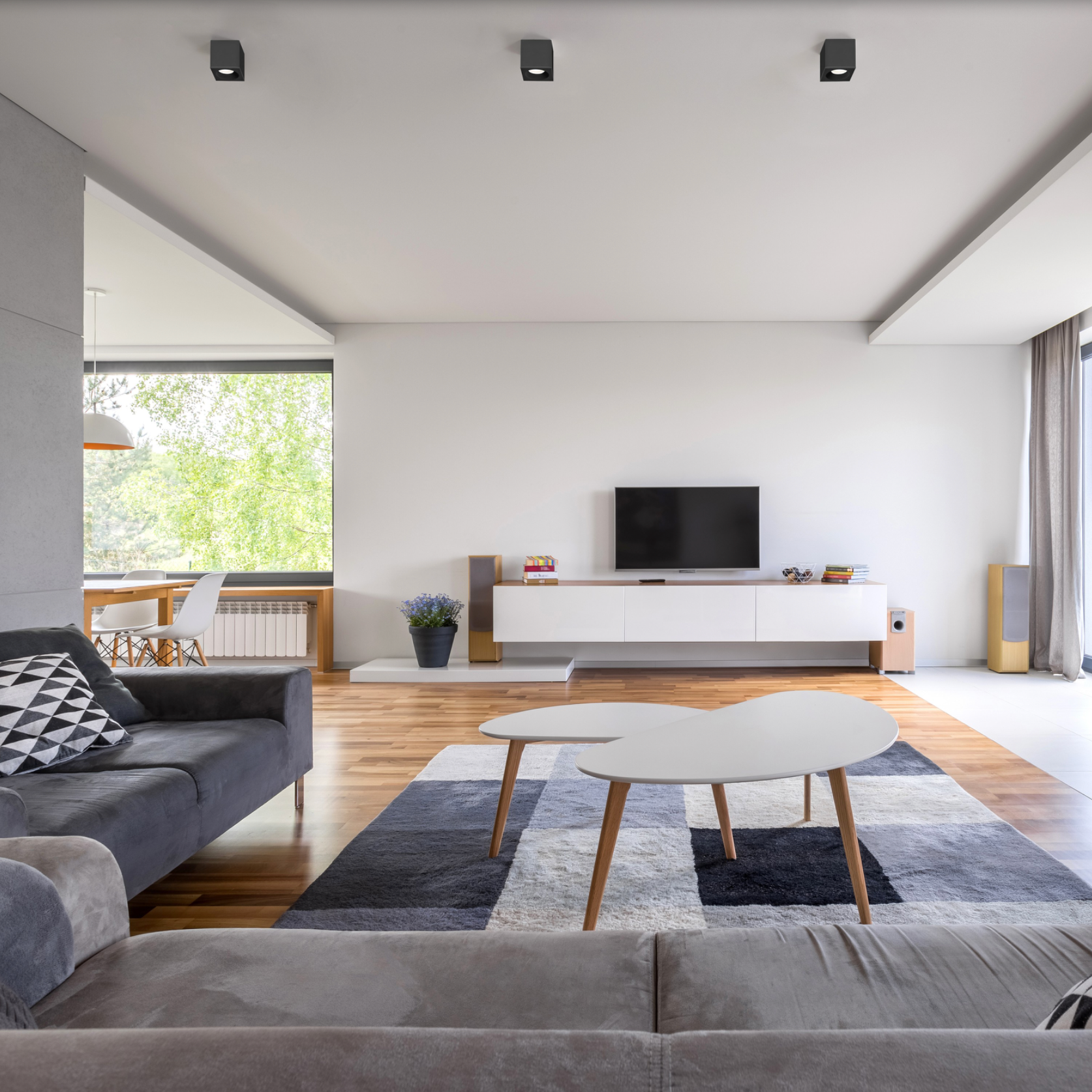 Applique murale Branco au design cubique moderne, diffusant une lumière douce et apaisante pour une salle de bain élégante, épurée et durable.